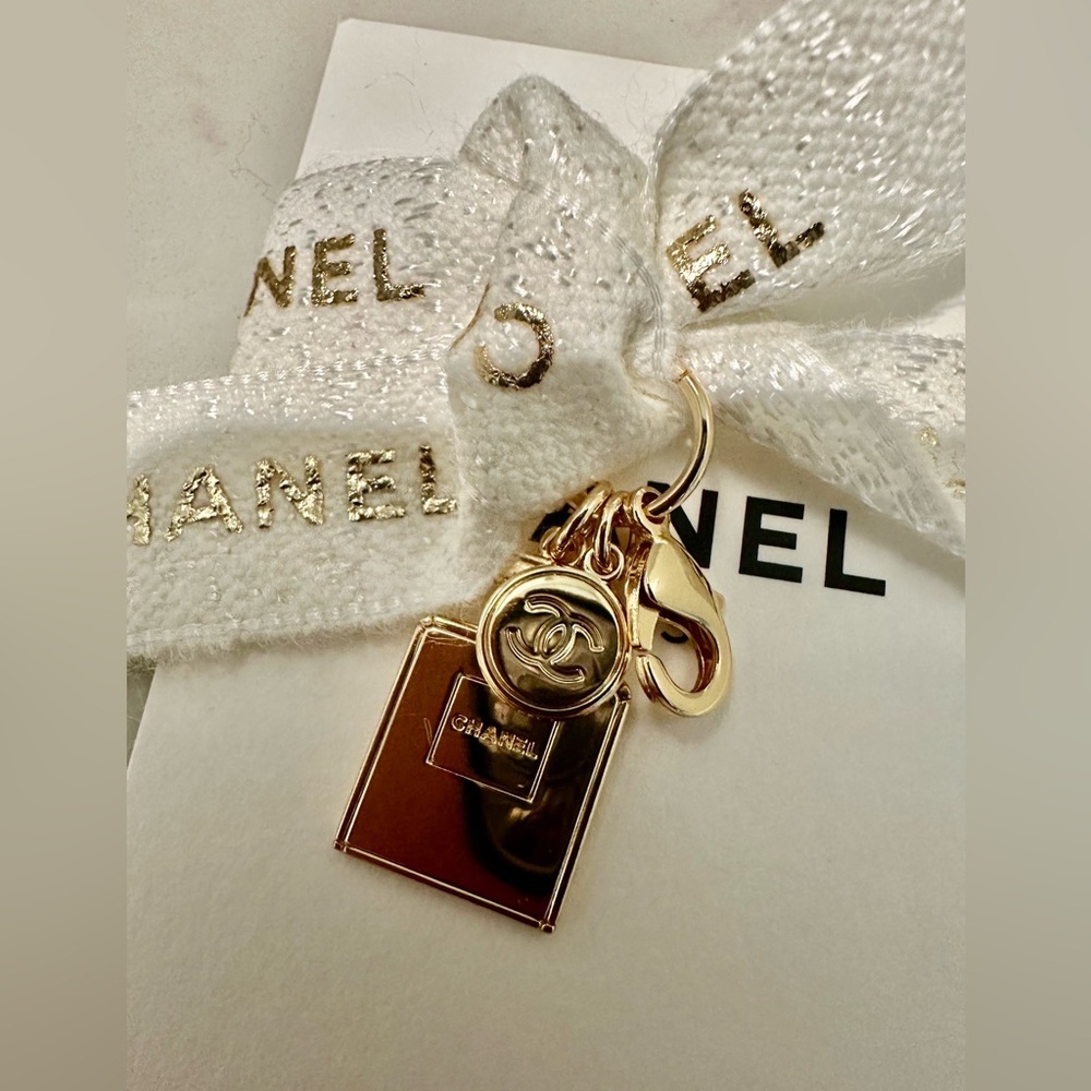 New Authentic Chanel  Charm/Pendant